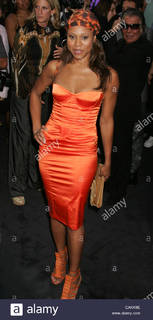 Deborah Cox feet photo 12