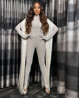 Deborah Cox feet photo 4