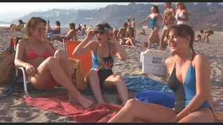 Deborah Foreman feet photo 3