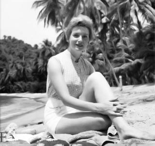 Deborah Kerr feet photo 10