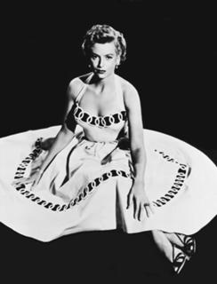 Deborah Kerr feet photo 9