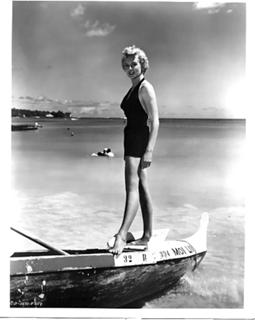 Deborah Kerr feet photo 10