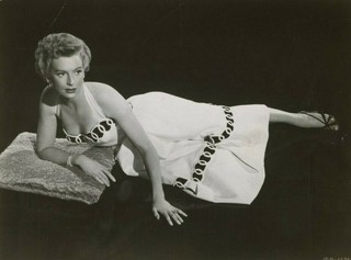Deborah Kerr feet photo 14