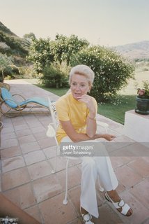 Deborah Kerr feet photo 12