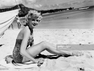 Deborah Kerr feet photo 10