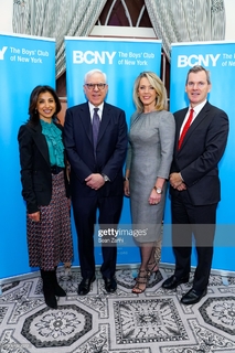 Deborah Norville feet photo thumbnail