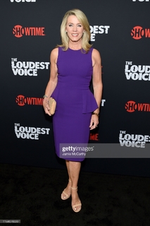 Deborah Norville feet photo thumbnail