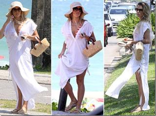 Deborah Secco feet photo thumbnail