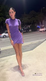 Deborah Secco feet photo thumbnail