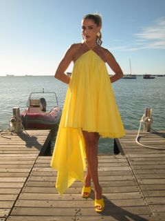 Deborah Secco feet photo 8