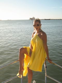 Deborah Secco feet photo 7