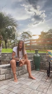 Debra Ann Miceli feet photo 14