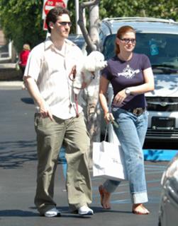 Debra Messing feet photo thumbnail