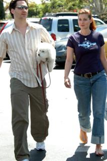 Debra Messing feet photo thumbnail