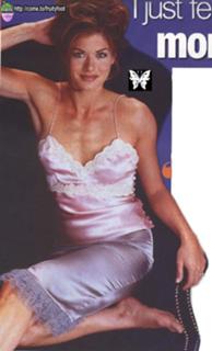 Debra Messing feet photo thumbnail
