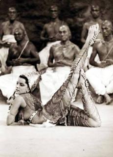 Debra Paget feet photo 11