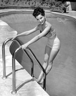 Debra Paget feet photo 7