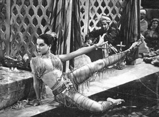 Debra Paget feet photo 16