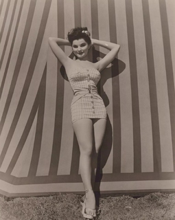 Debra Paget feet photo 3