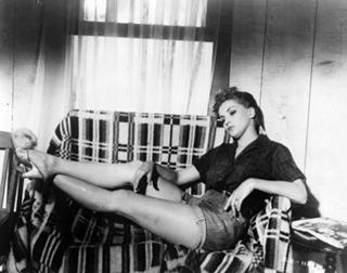 Debra Paget feet photo 20