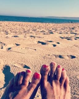 Debra Stephenson feet photo 1