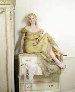 Debra Stephenson feet photo 2