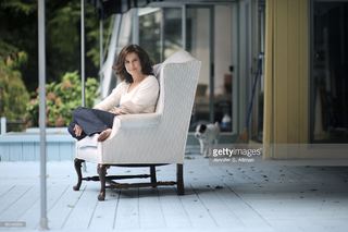 Debra Winger feet photo thumbnail