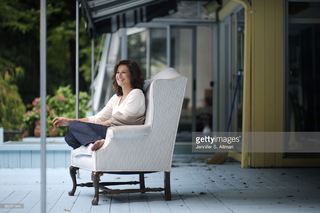 Debra Winger feet photo thumbnail