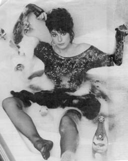 Debra Winger feet photo thumbnail