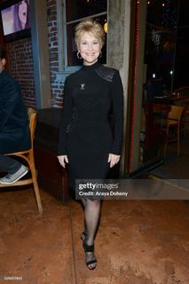 Dee Wallace feet photo 4