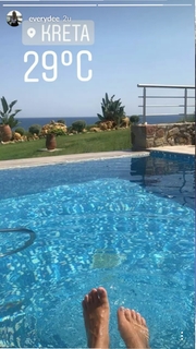 Dee van der Zeeuw feet photo 17