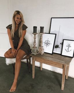 Dee van der Zeeuw feet photo 8