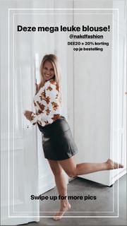 Dee van der Zeeuw feet photo 10