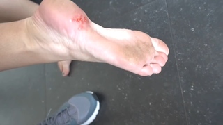 Dee van der Zeeuw feet photo 13