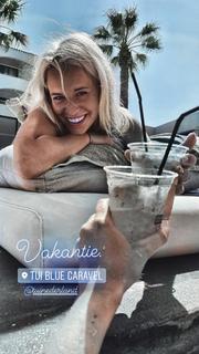 Dee van der Zeeuw feet photo 11