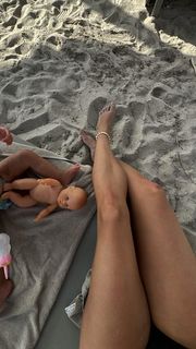 Dee van der Zeeuw feet photo 20