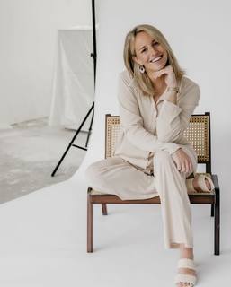 Dee van der Zeeuw feet photo 13