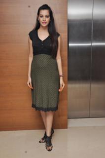 Deeksha Panth feet photo 15