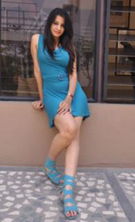 Deeksha Panth feet photo 11
