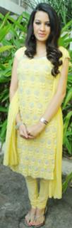 Deeksha Panth feet photo 4