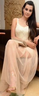 Deeksha Panth feet photo 17