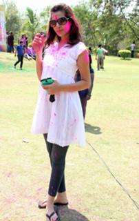 Deeksha Panth feet photo 4