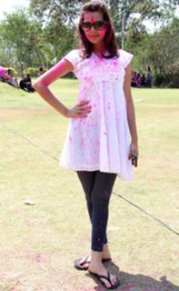 Deeksha Panth feet photo 20