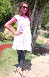 Deeksha Panth feet photo 15