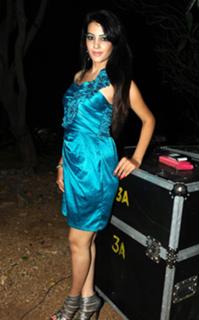 Deeksha Panth feet photo 7