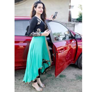 Deeksha Panth feet photo 10