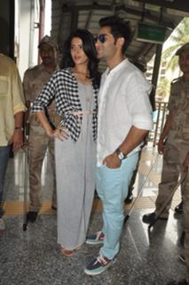 Deeksha Seth feet photo 13
