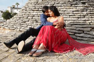 Deeksha Seth feet photo 13