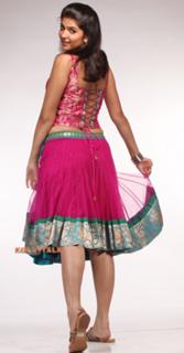 Deeksha Seth feet photo 9