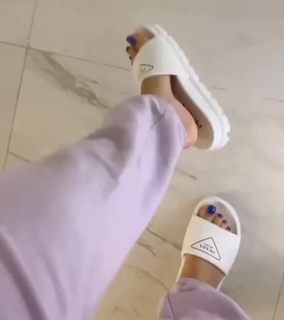 Deema Al Asadi feet photo 1
